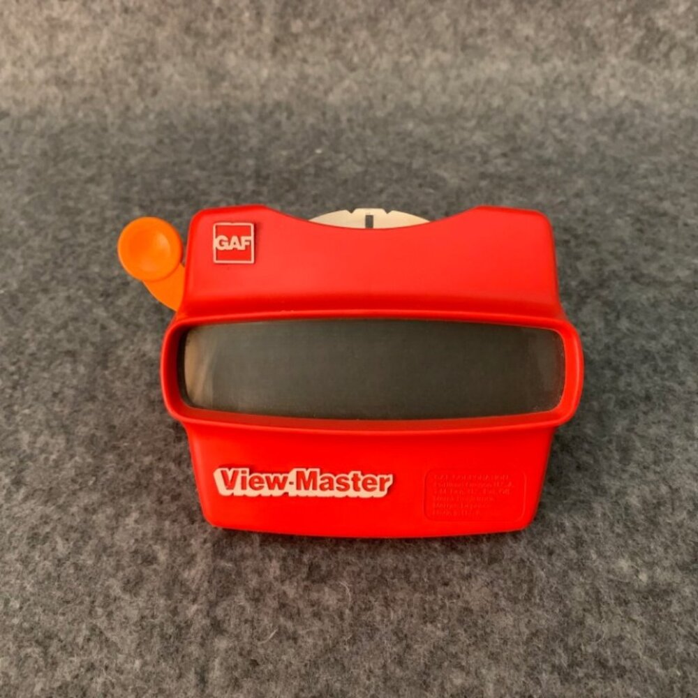 Vintage 3D Red GAF View-Master + Disney’s Aladdin Reel